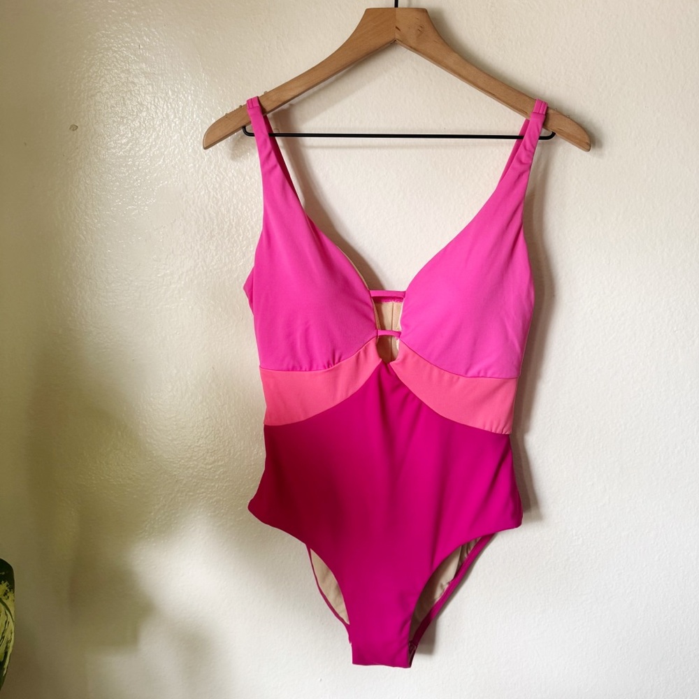 Swimsuits For All | Colorblock Plunge One Piece Swimsuit
